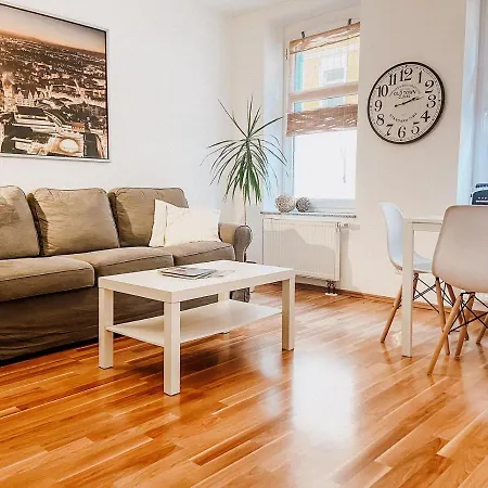 Gemütliche Mit Balkon